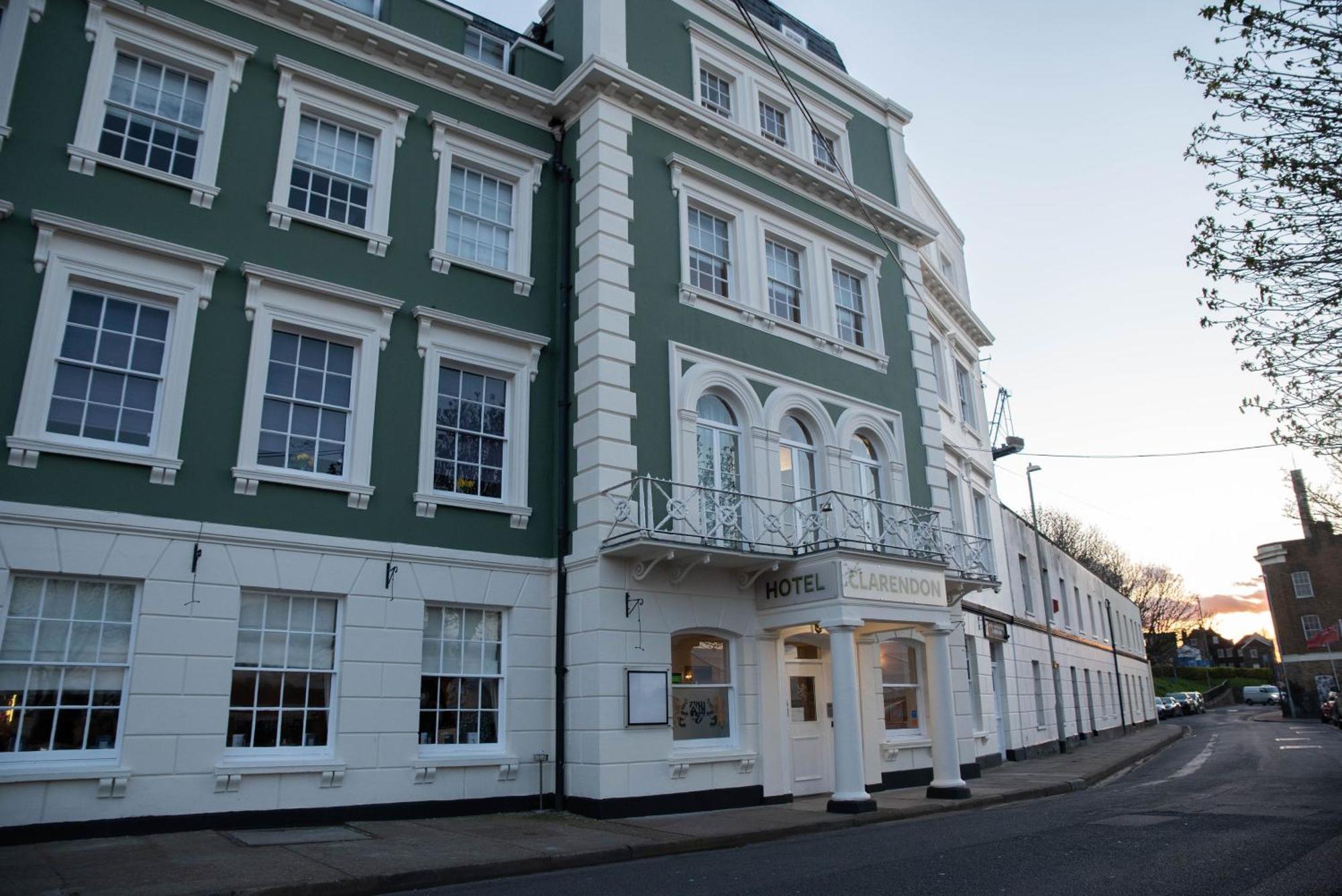 Hotel The Clarendon Royal Community Gravesend Exterior foto