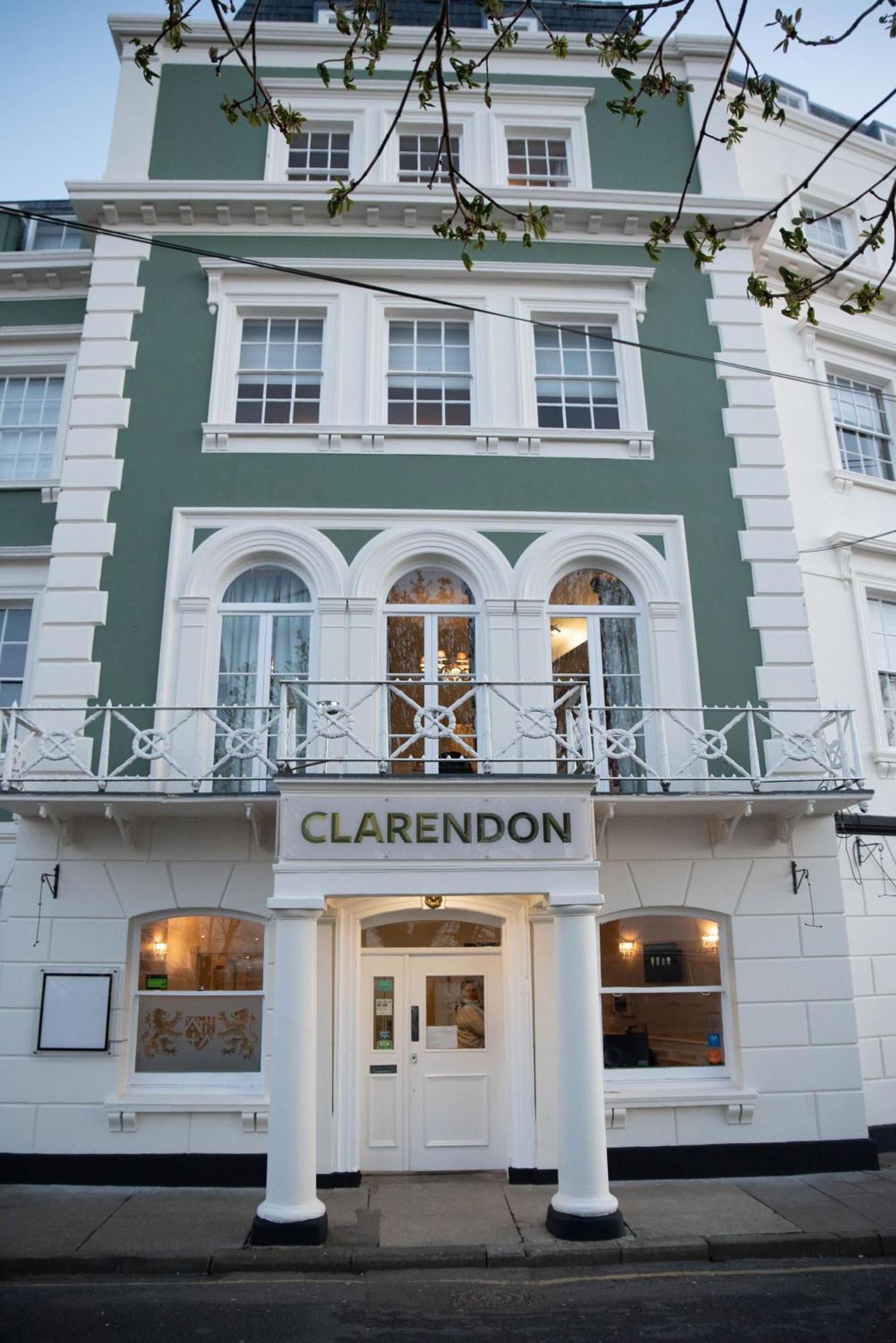 Hotel The Clarendon Royal Community Gravesend Exterior foto